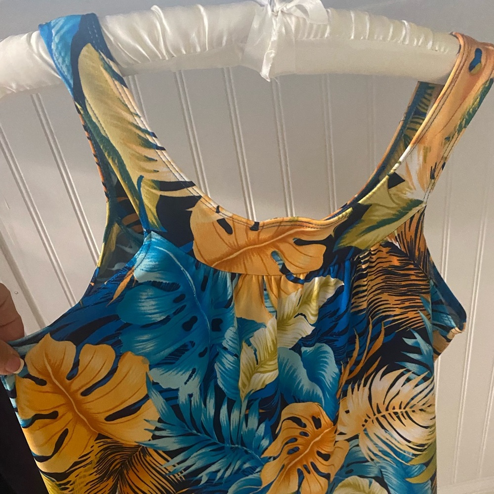 Woman’s top